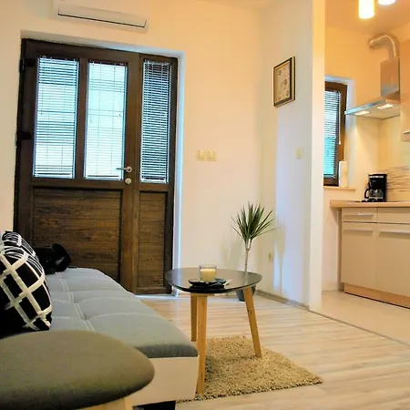 Apartment Felice Apartmant *